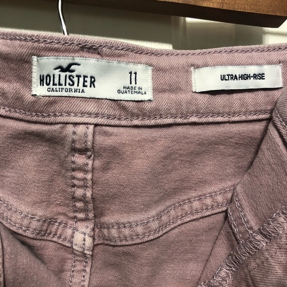 𝅺hollister Ultra High Rise Raw Hem Mini Skirt Size 11 - Picture 2 of 5